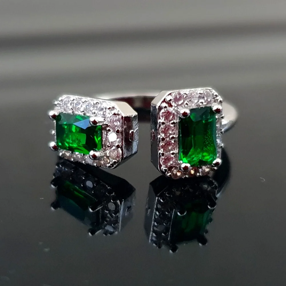Double Square Cut Green Crystal Adjustable Ring - Picture 1 of 3